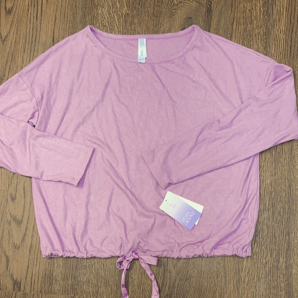 The Stars Above Ribbed Lilac Top    Size M